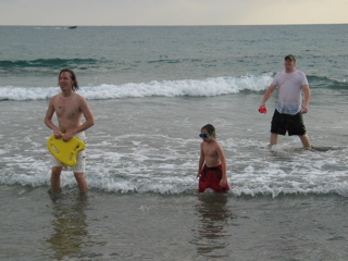 boys-in-surf